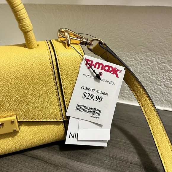 Brand new Nine West Sunny Yellow Crossbody Bag - Picture 3 of 5